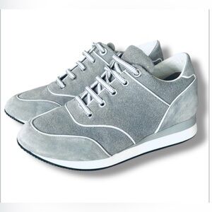 MaxMara | Suede Sneakers | Size: 8.5 (38.5)